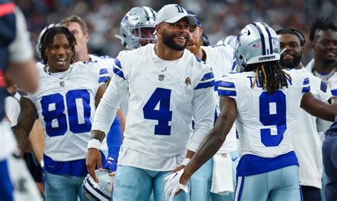 Cowboys: Dak Prescott reportedly called plays for final preseason game