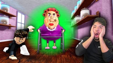 Escapando De La Abuela Malvada De Roblox Leamsito Youtube