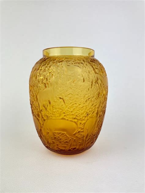 Proantic Vase Biches En Cristal Par Lalique Ambre