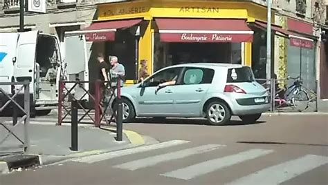 Free Crossdresser Outdoor Gay Porn Videos Xhamster