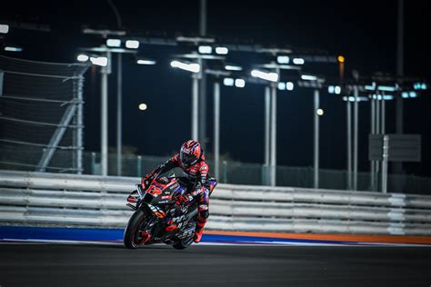 Maverick Viñales confident that Aprilia s top speed will improve