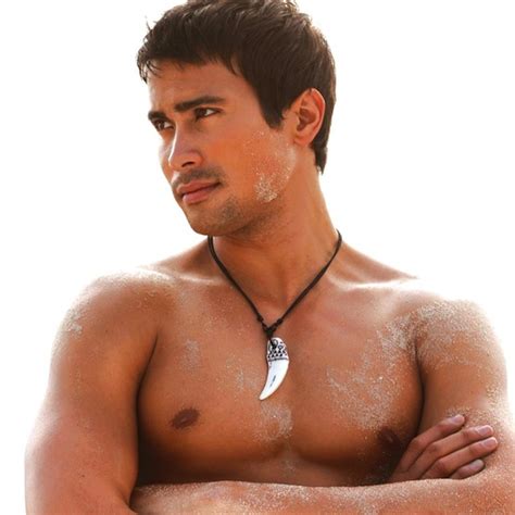 HOT PINOY Sam Milby