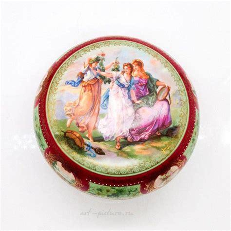 Фарфор Royal Vienna. Фарфоровая шкатулка с изображением Трех граций и ...