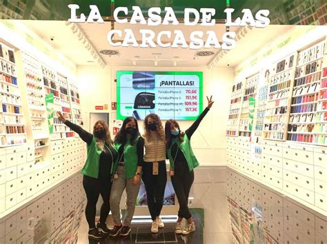 La Casa De Las Carcasas Ampl A Sus Tiendas Con Dos Nuevas Aperturas En