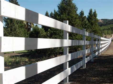 Wood Corral Fences « Arbor Fence Inc | a Diamond Certified Company