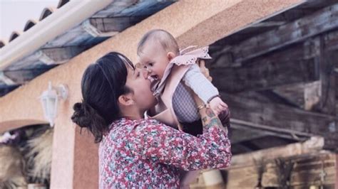 Photo Alizée avec sa fille Maggy sur Instagram Purepeople