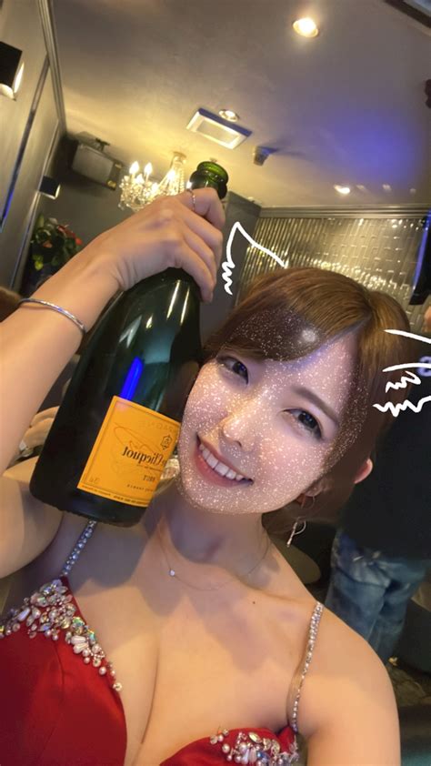 シャンパン🥂 りか Casual Bar 88・ハチハチ 浜松のキャバクラ ポケパラ