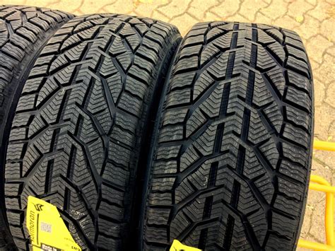 4x 215 50 R17 95V XL KORMORAN SNOW By Michelin Winterreifen Winter