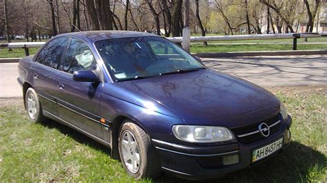 Opel Omega B