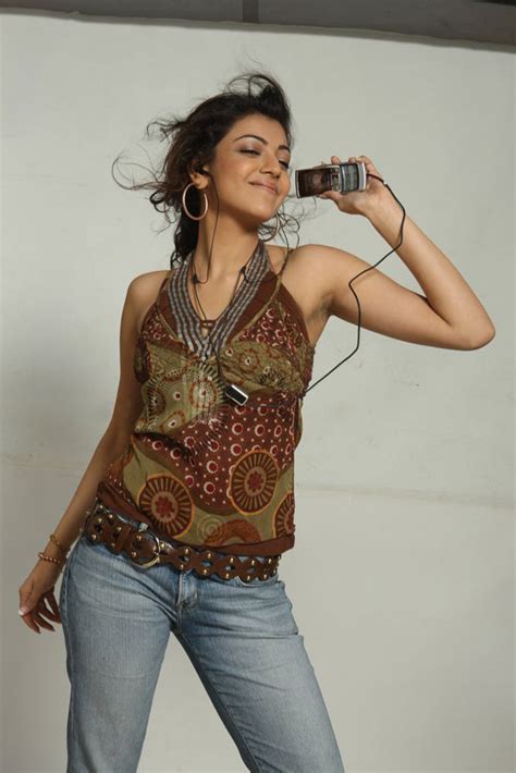 Kajal Agarwal Cute Images Hot Desi Actress Stlls