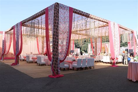 Punjabi wedding | Indian wedding decorations receptions, Indian wedding ...