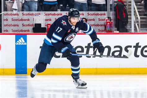 Ates What New Winnipeg Jets Captain Adam Lowry Can Achieve In The Role