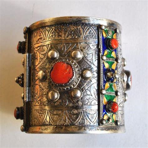 BRACELET De CHEVILLE Ancien KABYLE BENI YENNI En CORAIL Et ARGENT Massif