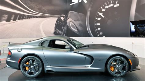 Srt Viper Anodized Carbon Special Edition La Photo Gallery