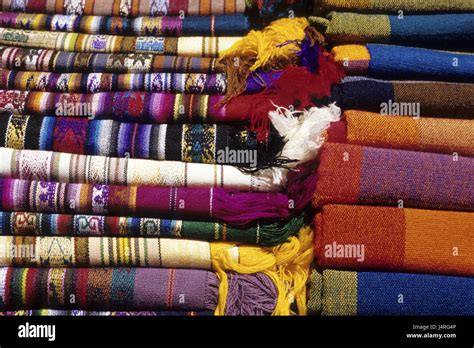 Ecuador, Otavalo, market, textiles Stock Photo - Alamy