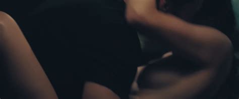 Nude Video Celebs Shailene Woodley Nude Endings Beginnings