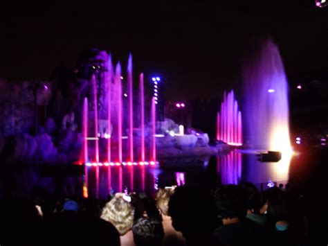 Fantasmic at Disney Studios - Mommy Travels