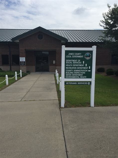 Jones County Civic Center... - Jones County Civic Center