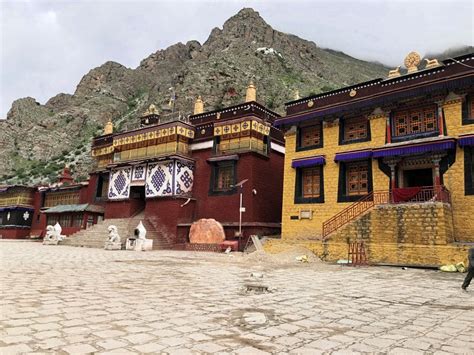 Temples and Monasteries in Tibet: the most important monasteries