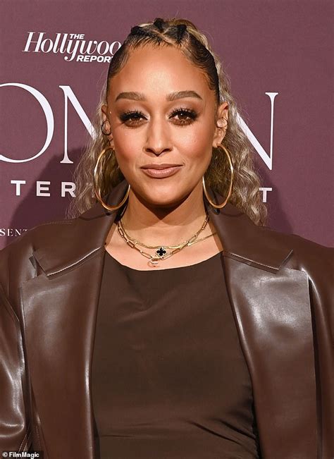 Tia Mowry Admits She S Not As Close With Twin Sister Tamera And Wishes She Could Pick Up The