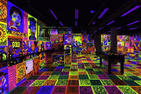 Elevate Your Private Event at Deluxx Fluxx Detroit