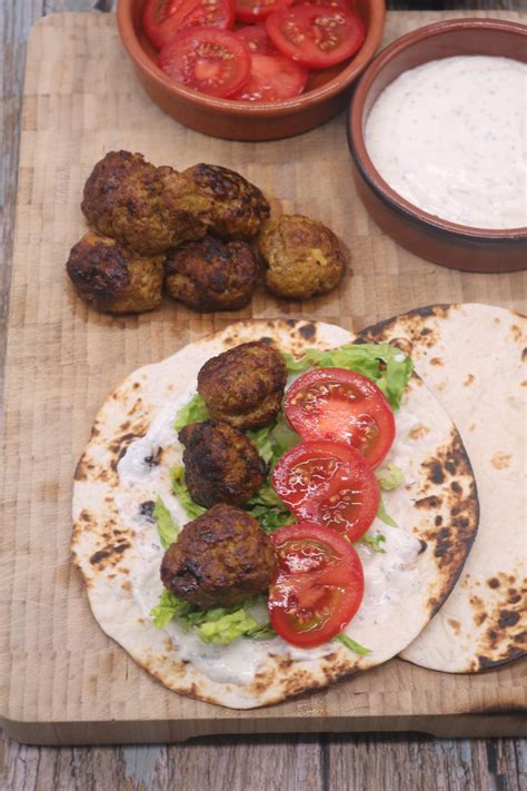 Indian Koftas With Mint Yogurt And Flatbreads Felly Bull