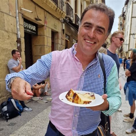 Burnt Basque Cheesecake at Bar La Viña Aitor Delgado Tours