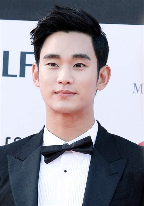 Kim Soo Hyun Biography Height And Life Story Super Stars Bio