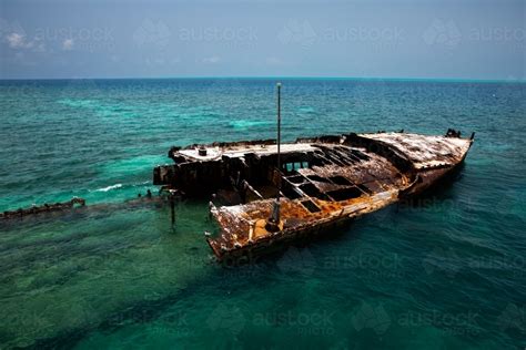 Image Of Shipwreck In The Waters Off Heron Island Austockphoto