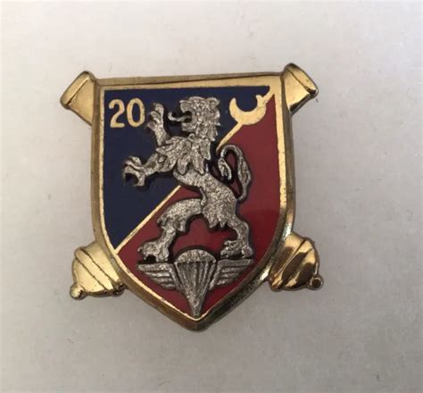 FRANCE INSIGNE militaire 20ème RÉGIMENT DARTILLERIE Drago 1999 Lion