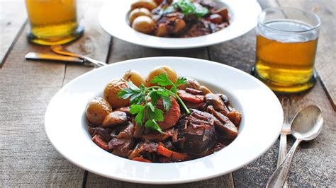 Julia Childs Beef Bourguignon Recipe