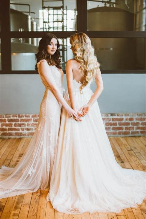 40 Chic Bridal Outfits For Same Sex Weddings Weddingomania