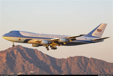 82 8000 United States Air Force Boeing 747 2g4b Vc 25a Photo By Cole