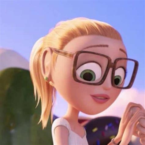 Famous Female Cartoon Characters With Glasses