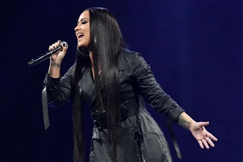 Demi Lovato Claps Back at Tabloid Rumors About Her Recovery: 'Stop ...