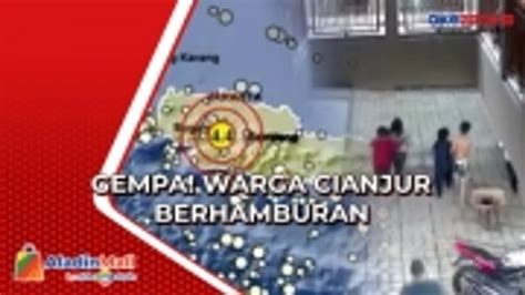 Seorang Bocah Terluka Gempa Dangkal Magnitudo 4 4 Guncang Cianjur