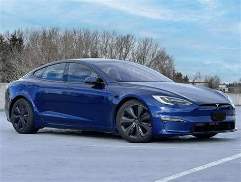 2k-Mile 2021 Tesla Model S Plaid | PCARMARKET