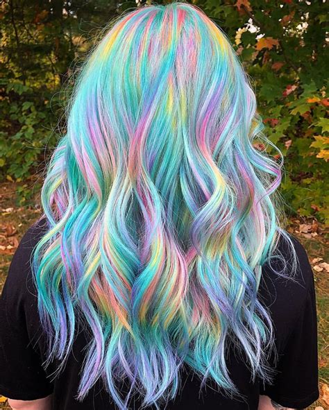 Holographic Hair The Most Adorable Hair Trend In 2020 Holographic