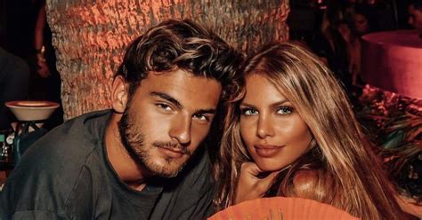 Adixia En Lingerie Dentelles Noires Elle Fait Monter La Temp Rature Sur Instagram