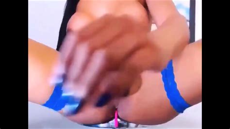 Latina Ts Huge Cock Cumshot