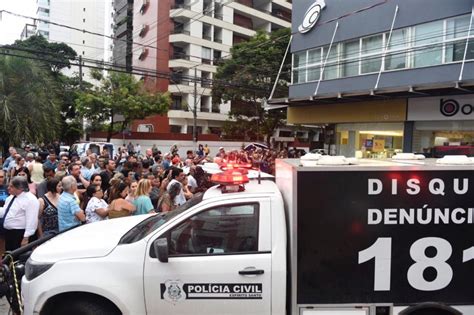 A Gazeta Assassinato De Gerson Camata Chocou A Praia Do Canto