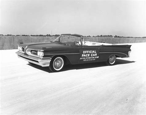 Nascar Pace Cars Of The Fabulous 50s Nascar Hall Of Fame Curators