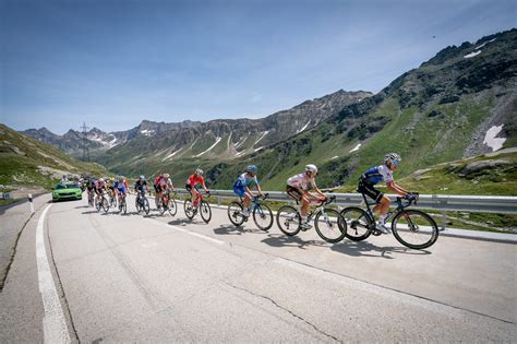 5ème étape Tour de Suisse numéro de Juan Ayuso Skjelmose reprend le