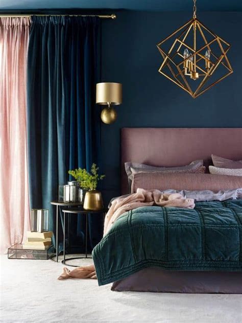 17 Navy Blue And Gold Bedroom Ideas That Are Royal Moody And