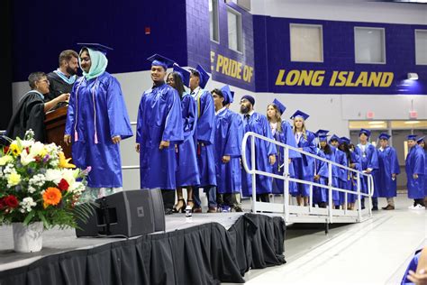 Photos New Hyde Park Memorial High School 2023 Graduates Celebrate