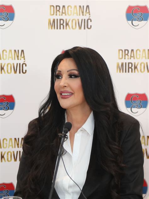 Dragana Mirković saopštila da se odriče zarade od celokupne turneje