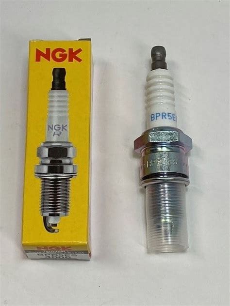 Ngk Kawasaki Spark Plug Copper Core Resistor Oem Quality