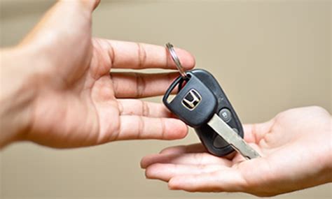 Tres reconocidas rentadoras de autos en Uruguay | Contexto 21