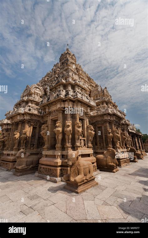 India Tamil Nadu Kanchipuram Kanchi Kailasanathar Temple Stock Photo