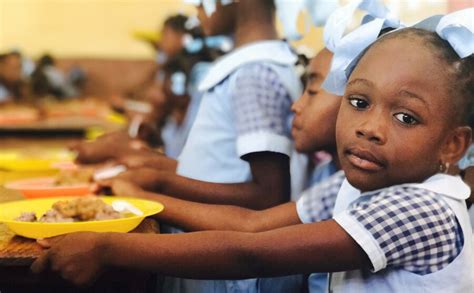 Un programme de cantines scolaires lancé au bénéfice de 100 000